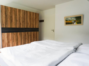 Schlafzimmer 03 der Ferienwohnung Wohldkoppel Kiel